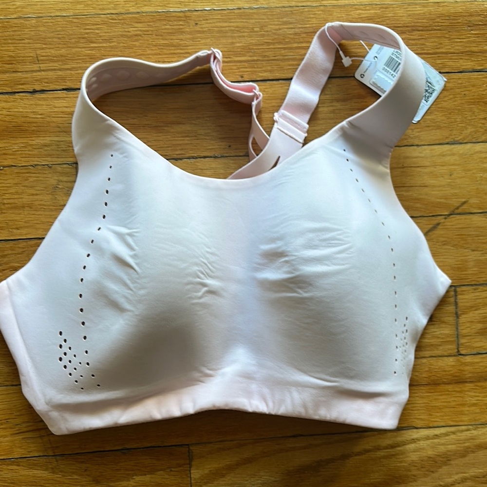 NWT- Women's Light Pink Lululemon Sports Bra